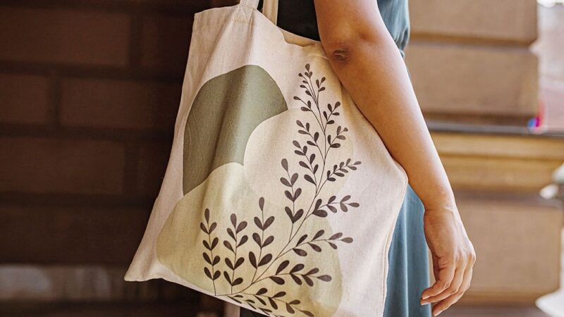 How to Print on Canvas Tote Bags: A Comprehensive Guide